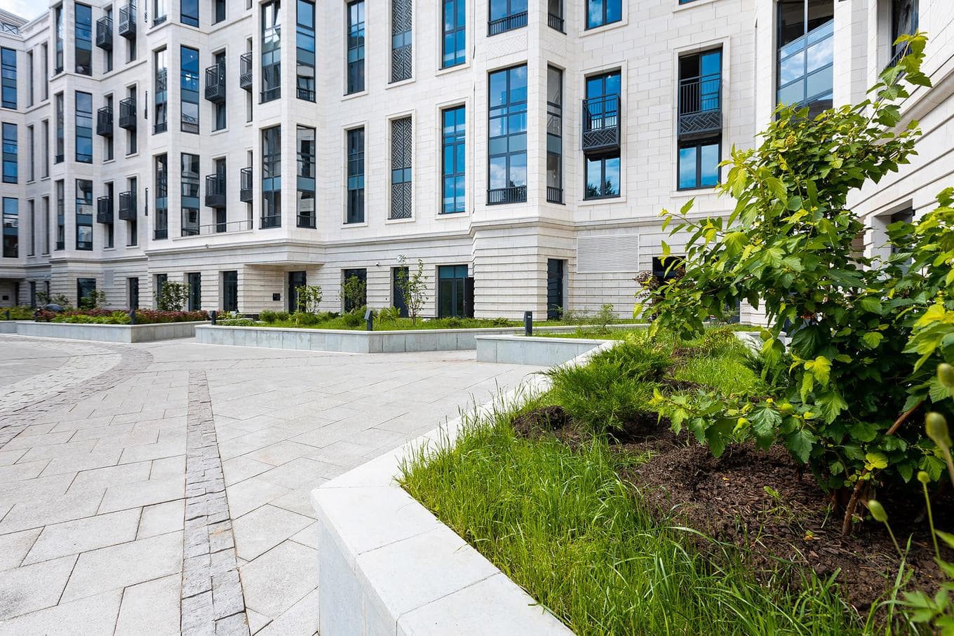 Продуманное пространство двора