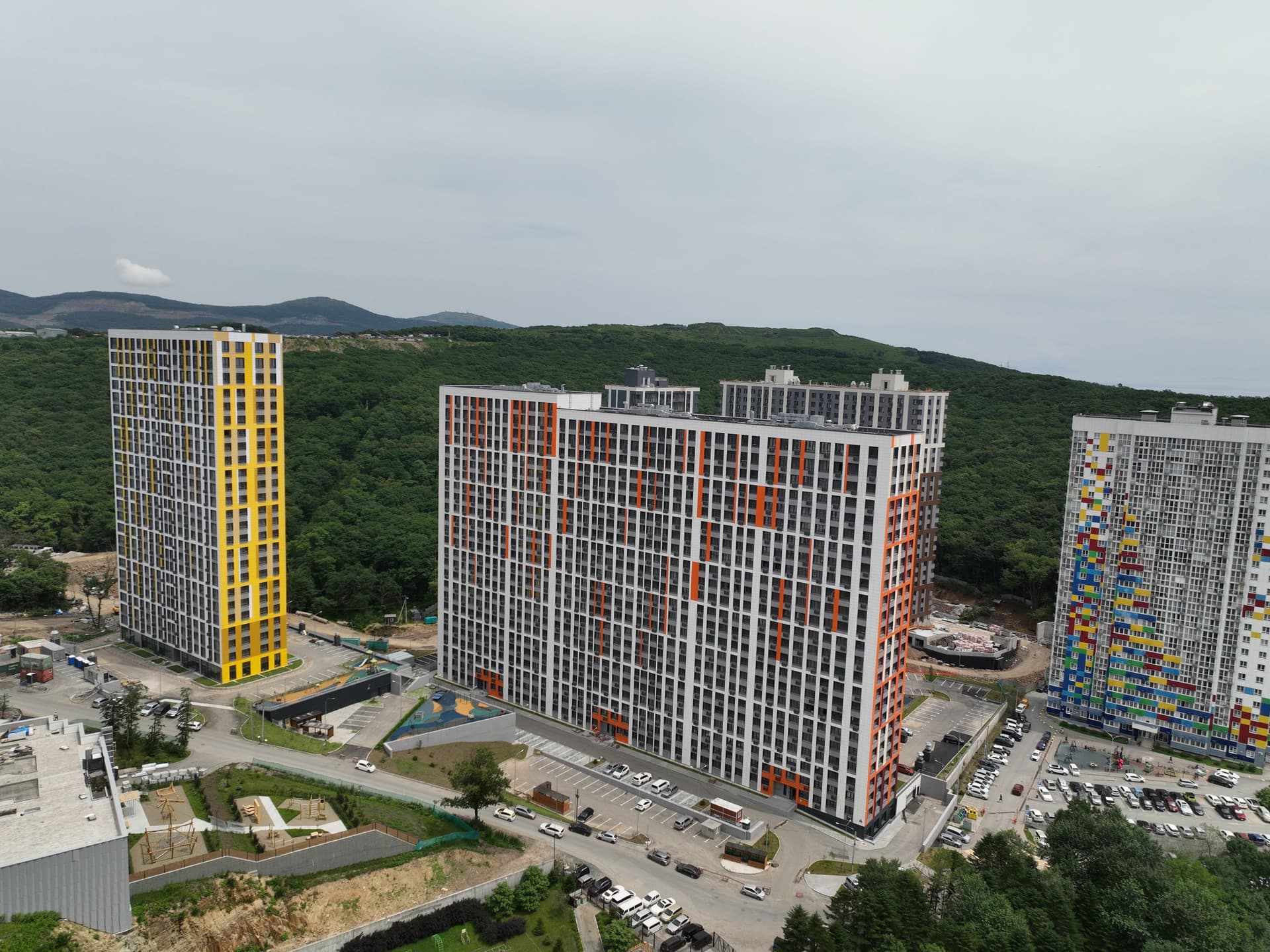 b13eee75-48f5-4784-aeb2-11320edc887d.jpg